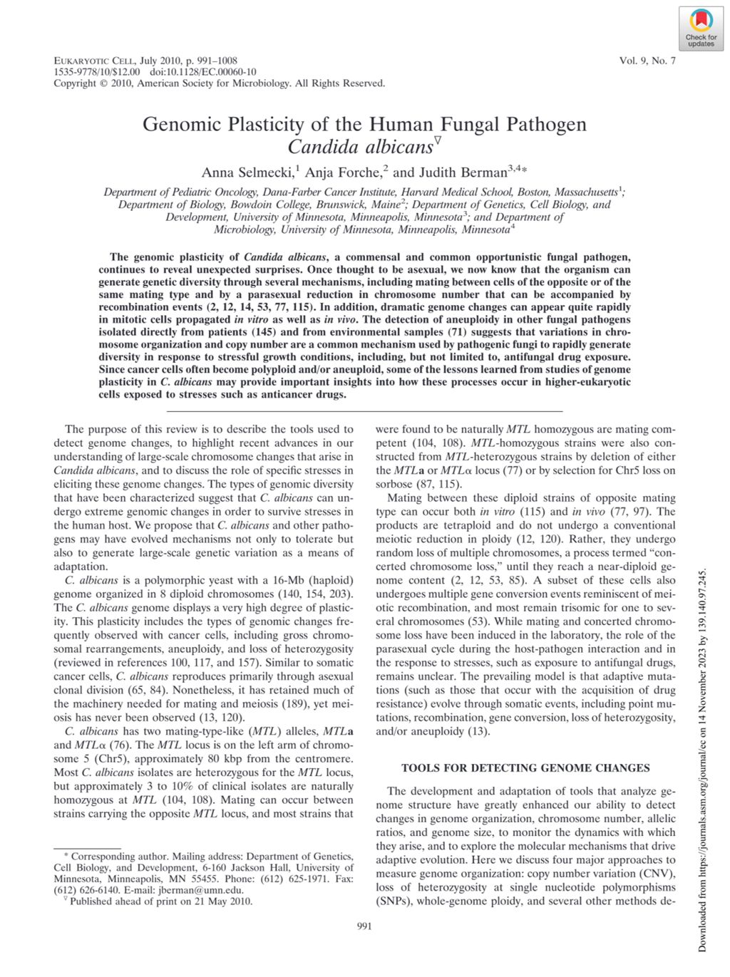 Miniature of Genomic plasticity of the human fungal pathogen Candida albicans